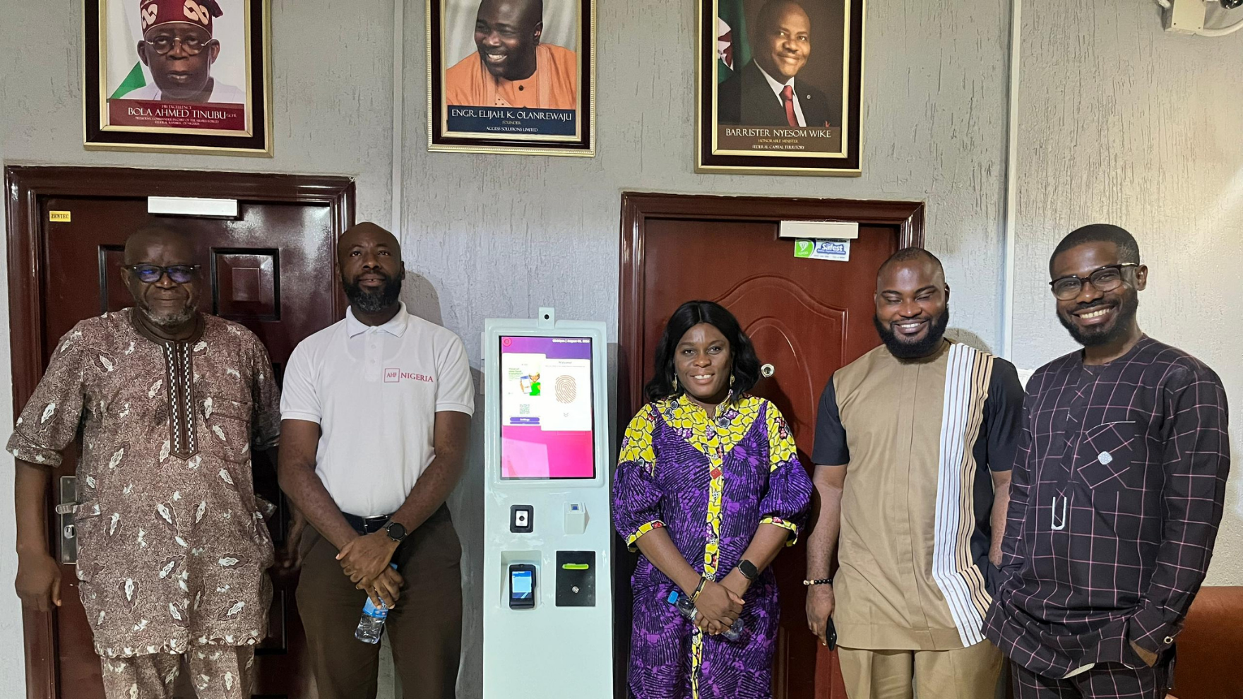 Digital Device Gallery Image